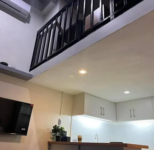 Ashford's Crib Apartamento